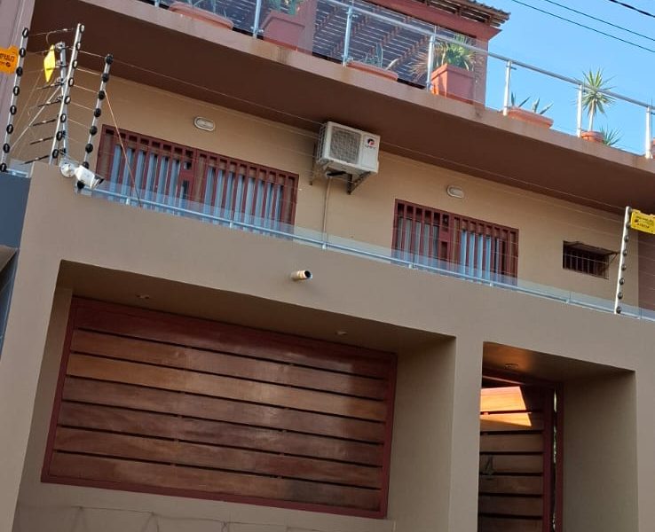 Arrenda-se Geminada T3 mobilada no Triunfo Novo