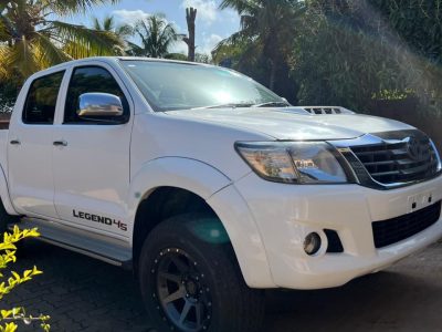 Vende-se Toyota Hilux legend45