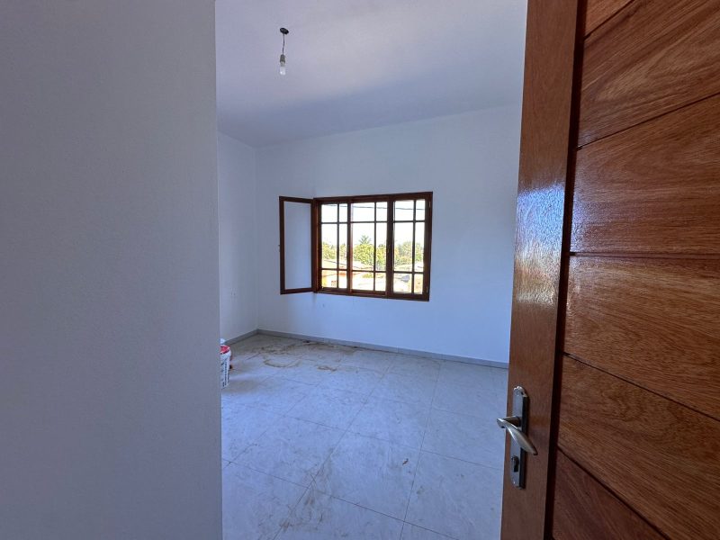 Arrenda-se T2 nas Mahotas (Condomínio)