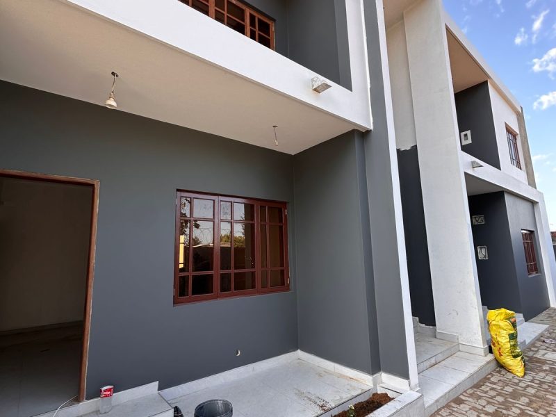 Arrenda-se T2 nas Mahotas (Condomínio)