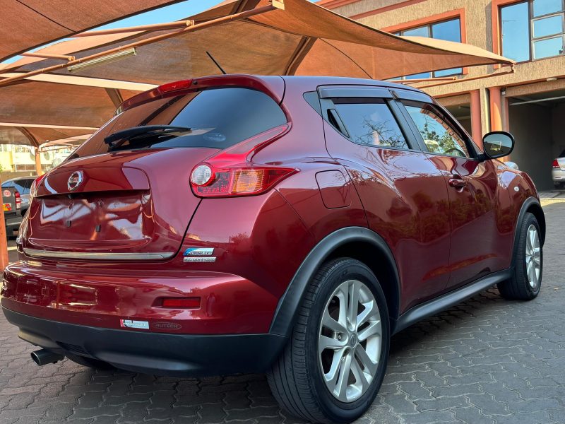 Vende-se Nissan Juke recém importado