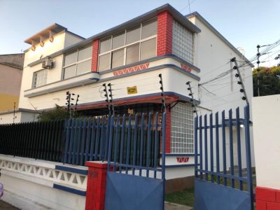 Vende-se T3 na Polana (Av. Agostinho Neto)