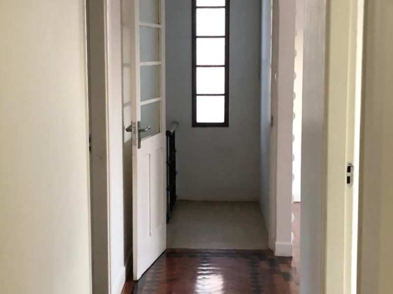 Vende-se T3 na Polana (Av. Agostinho Neto)