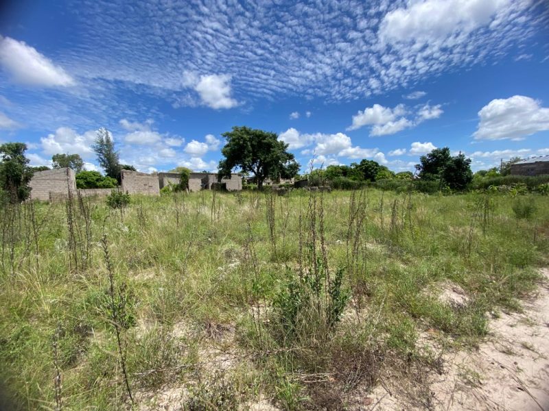 Trespasse de espaço 40x40 em Bobole (B. Pateque)