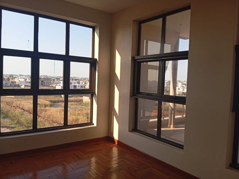 Arrenda-se 2 Geminadas em Mapulene - TIZEMA