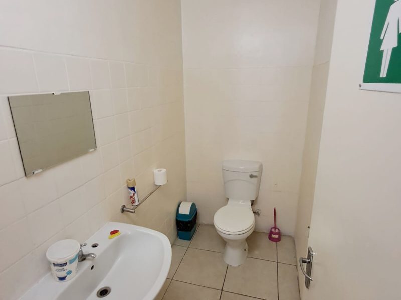 Arrenda-se armazém com 1200m² na Av. Do Trabalho