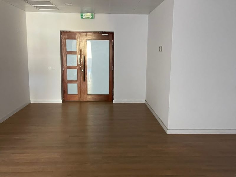 Arrenda-se escritório no Prédio JAT