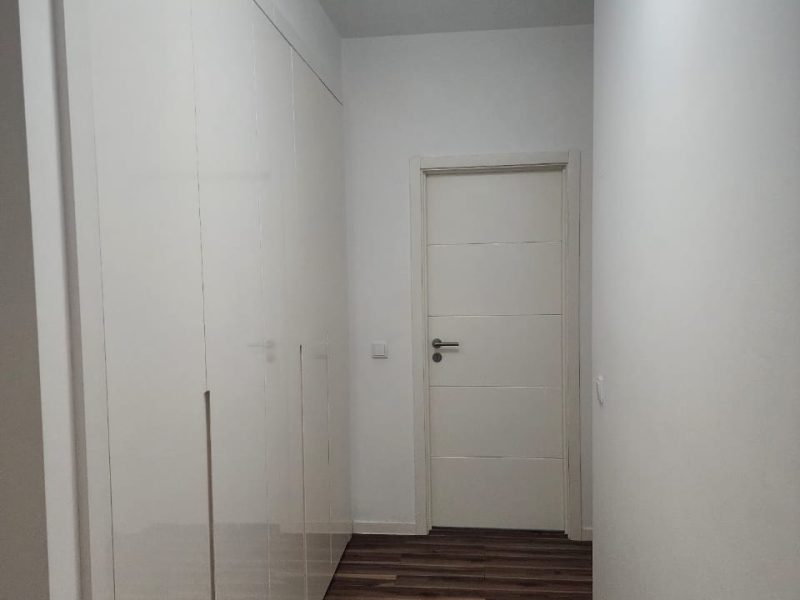 Arrenda se um apartamento tipo 3 na costa do sol condomínio 4 life