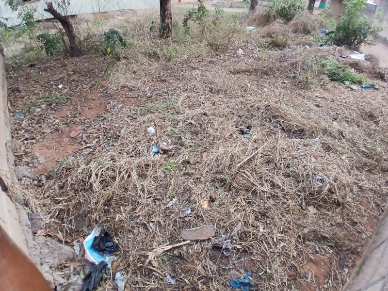 Vende se terreno no bairro das mahotas