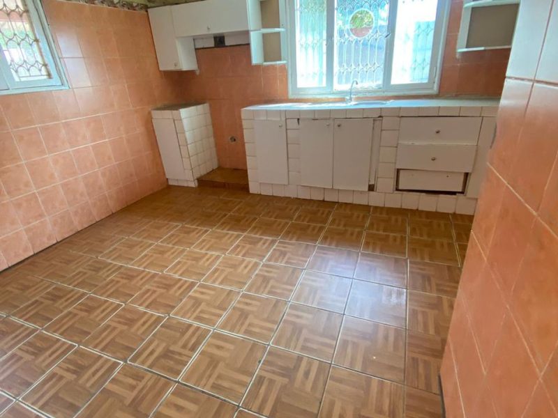 Arrenda se uma casa no das mahotas