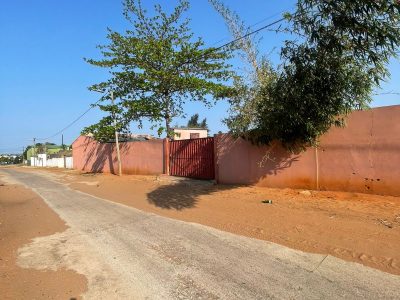 Trespasse de espaço 15x23 em Laulane