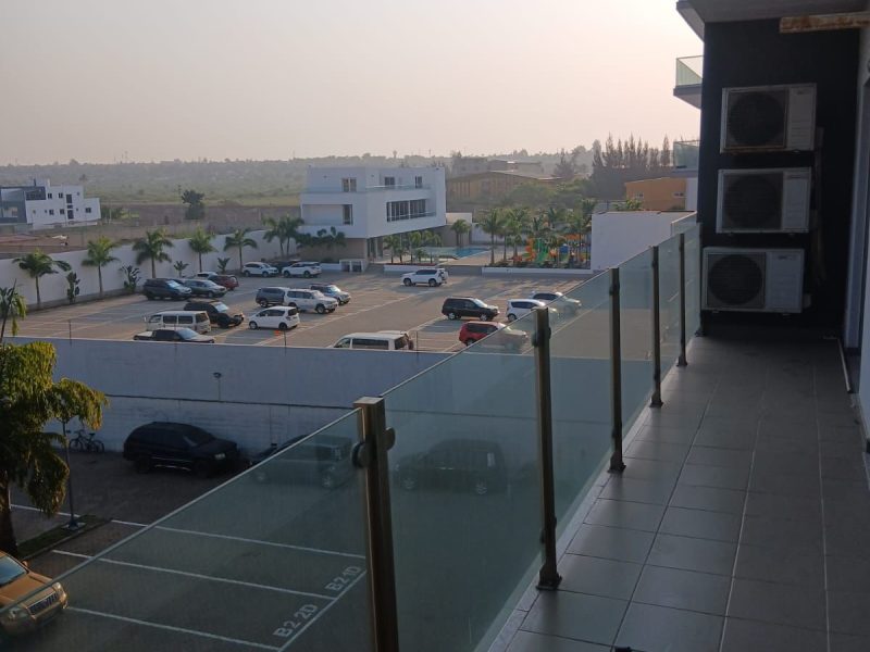 Arrenda se apartamento tipo 3 na costa do sol