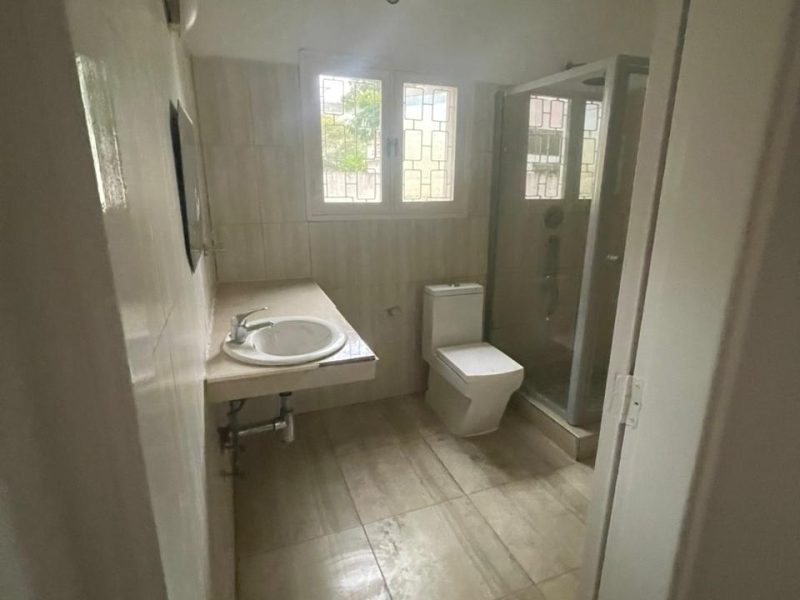 Vende-se T3 na Polana