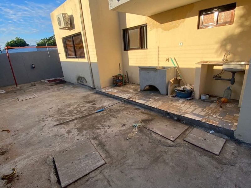 Arrenda se uma casa em magoanine