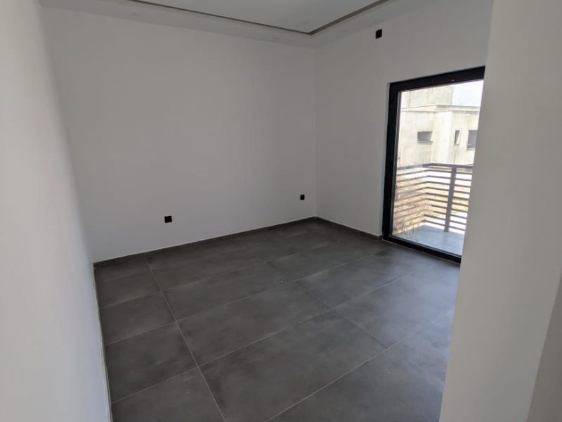 Vende-se T3+ 1 em Mapulene