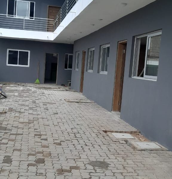 Arrenda se um m apartamento tipo 1 no bairro de laulane