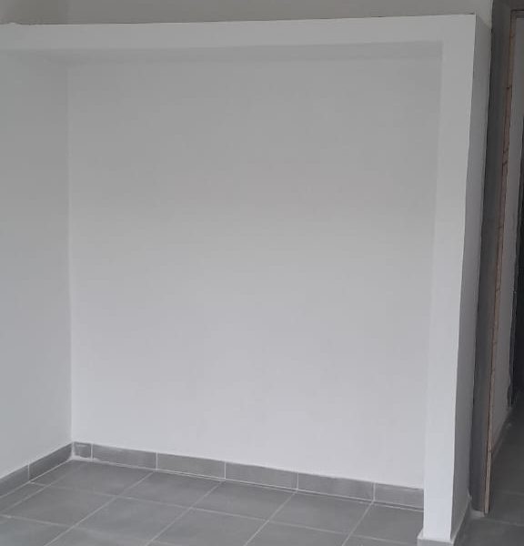 Arrenda se um m apartamento tipo 1 no bairro de laulane