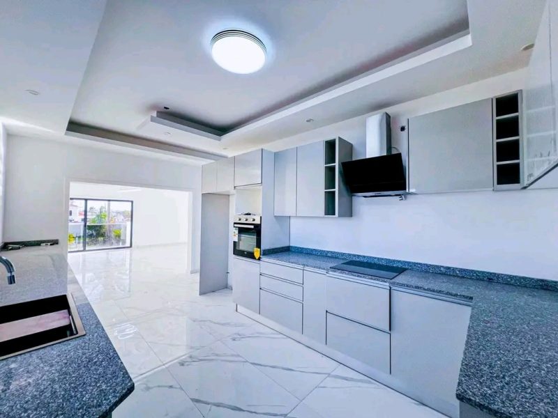 Vende-se apartamento tipo3 no bairro costa do sol