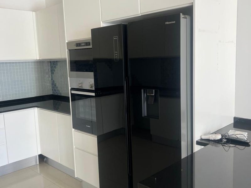 Arrenda-se T3 na Costa do sol (Rua da escola)