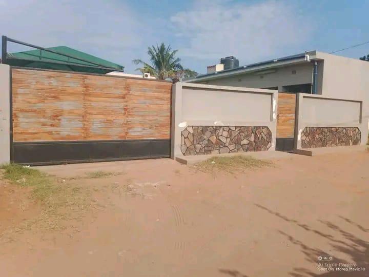 Vende-se vivenda tipo2 no bairro de mahotas muswaze (CMc)