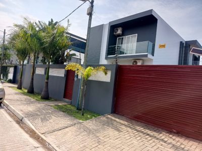 Vende-se no triunfo tipo4 no bairro da costa do sol