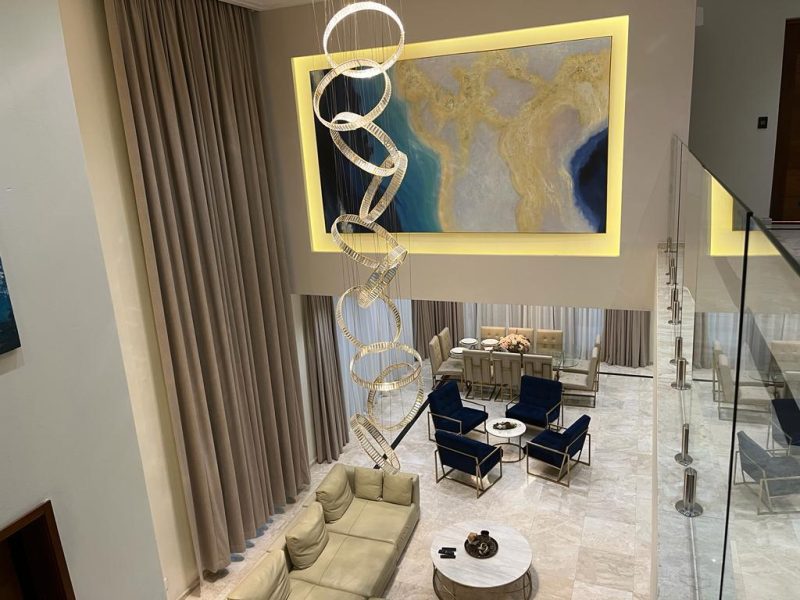 Vende-se Luxuosa moradia duplex T4 na Costa do sol - Mapulene