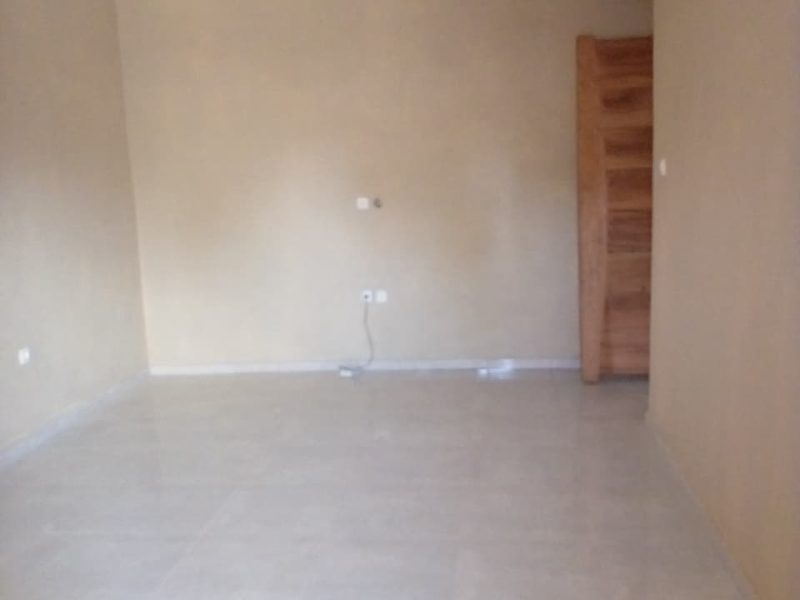 Arrenda se tipo 2 mas tipo 1 no bairro de laulane