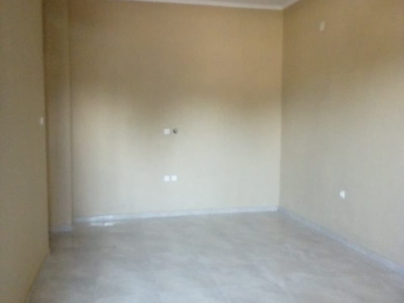 Arrenda se tipo 2 mas tipo 1 no bairro de laulane