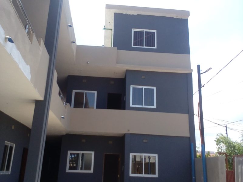 Arrenda se tipo 2 mas tipo 1 no bairro de laulane